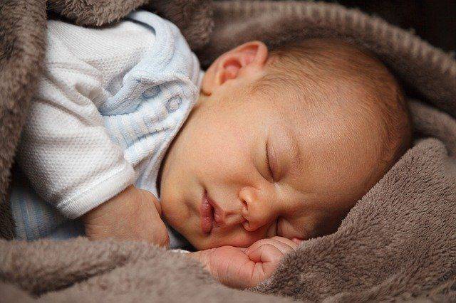 Как приучить ребенка спать по ночам: 6 правил спокойного детского сна