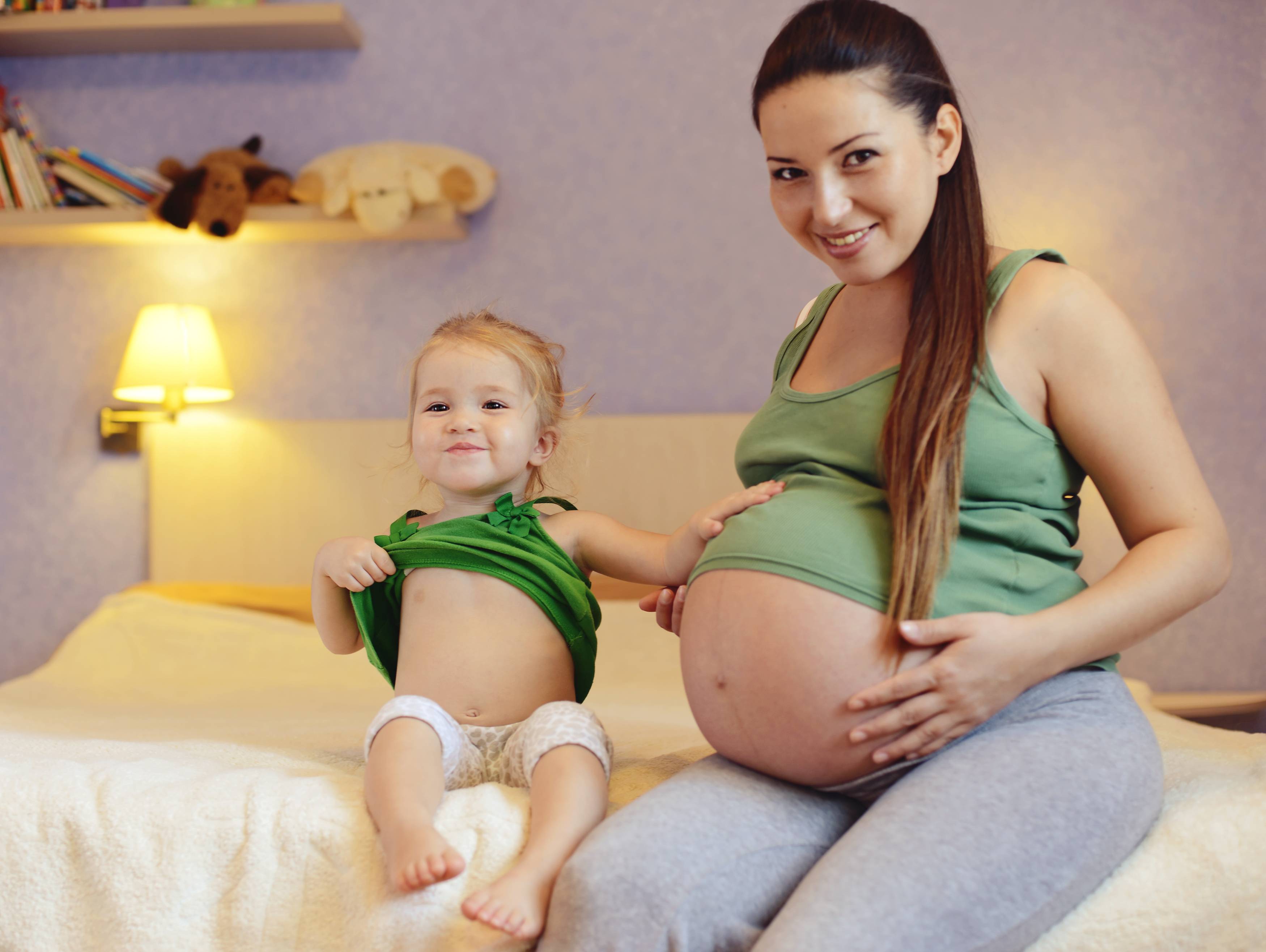 15 актуальных советов будущей маме двойняшек