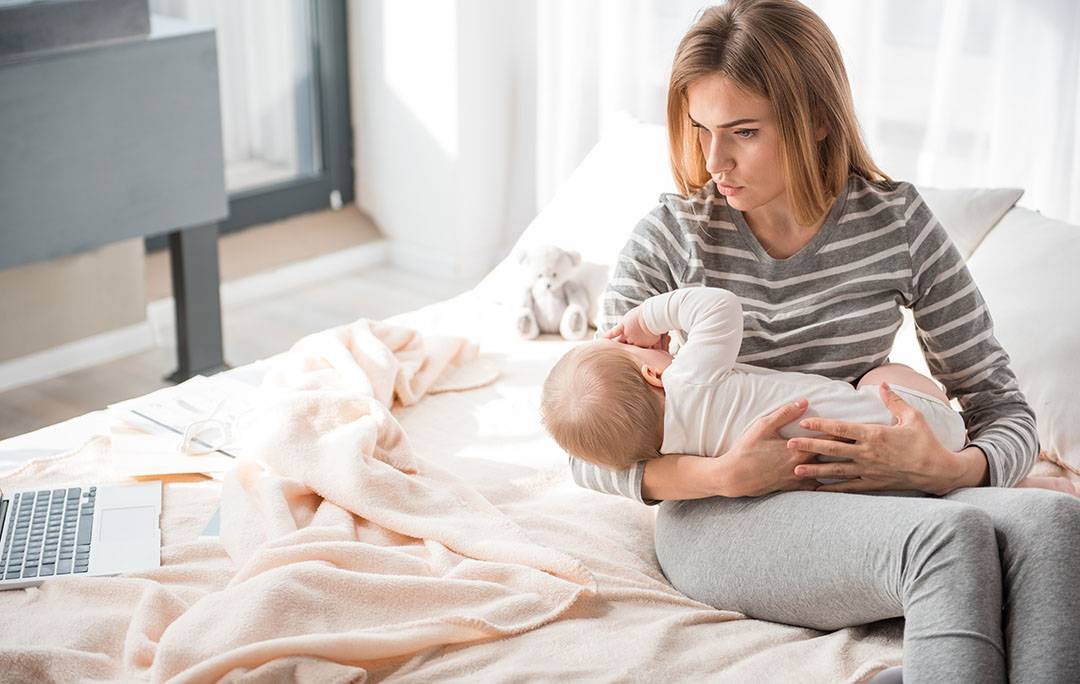 Я устала быть мамой: 5 советов как наладить жизнь с ребенком после года