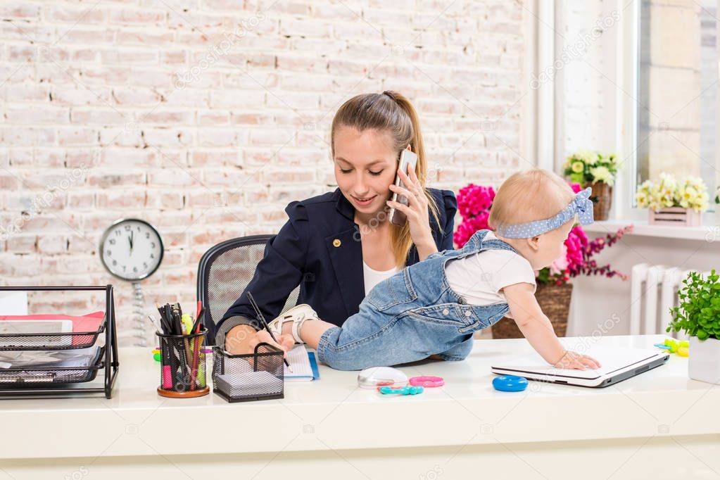 Работающая мама: как облегчить жизнь и найти время?
