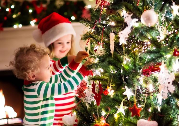 Где встретить новый год 2021 с детьми в россии: 8 идей сказочного зимнего отдыха с ребенком — суточно.ру