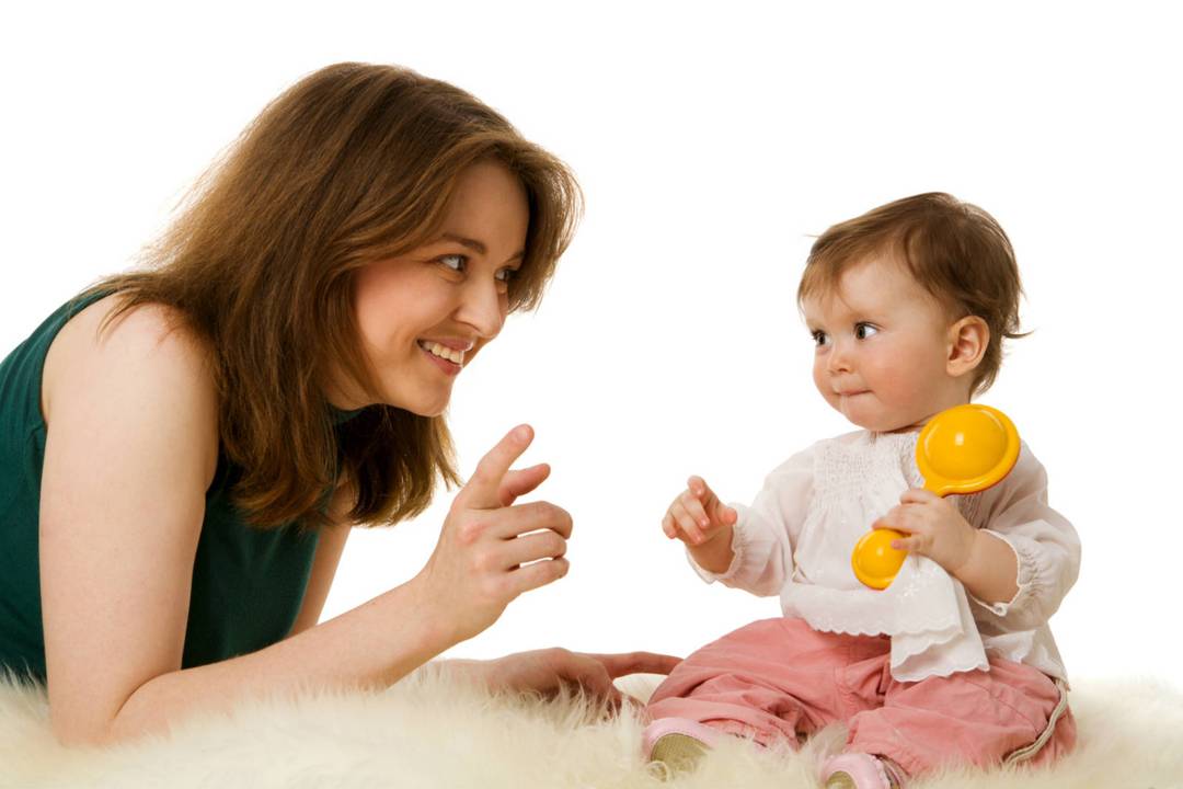 Как общаться с ребенком до рождения?