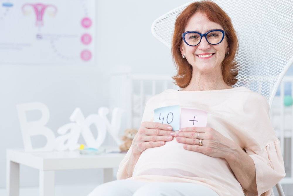 Топ-7 мифов о поздней беременности