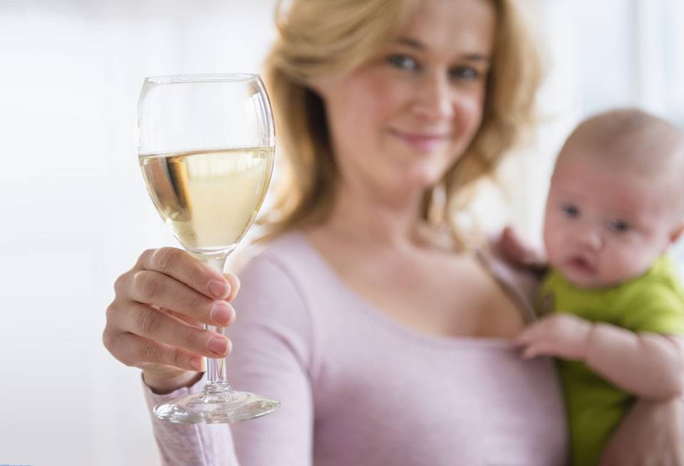 Квас при грудном вскармливании и можно ли пить его детям: с какого возраста давать, употреблять ли при кормлении грудью домашний квас, чем он полезен