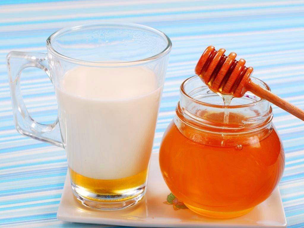 Лучшие рецепты лука от кашля: с медом, чесноком, сливочным маслом