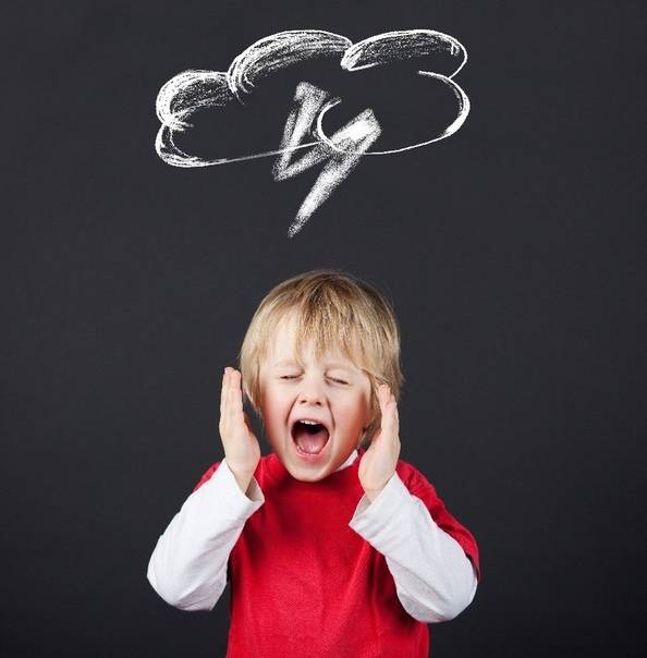 5 необычных приемов, чтобы прекратить детскую истерику