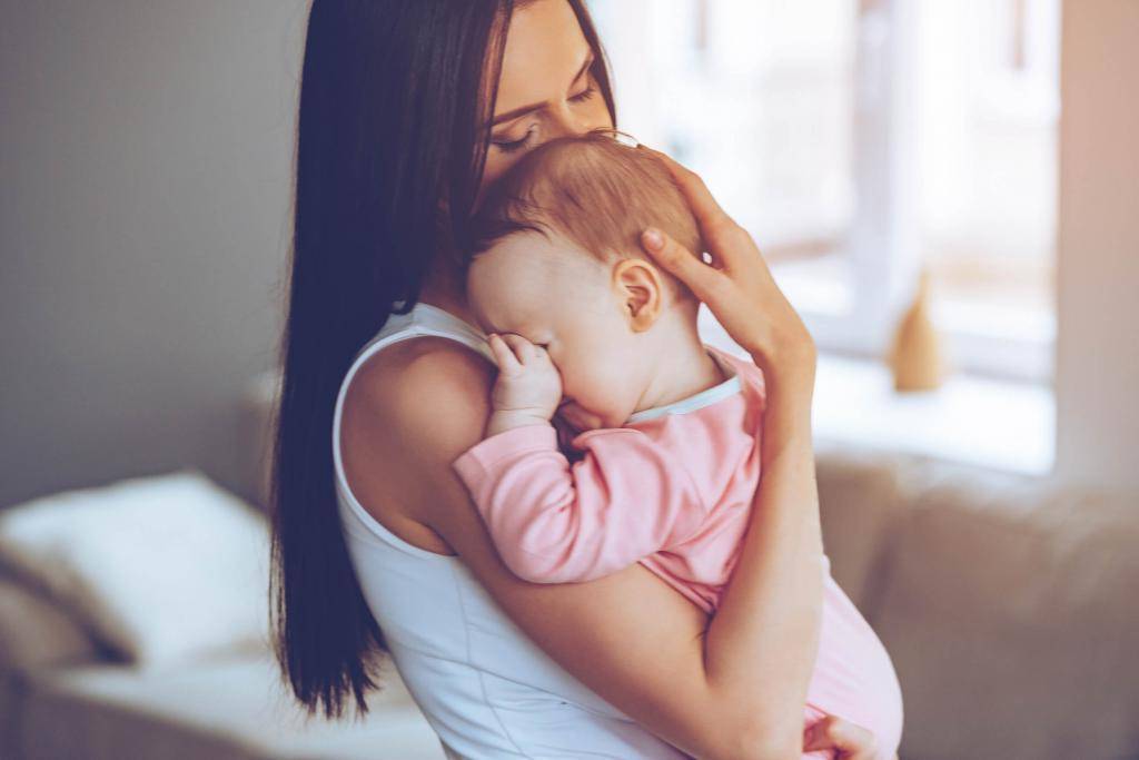 Я устала быть мамой: 5 советов как наладить жизнь с ребенком после года