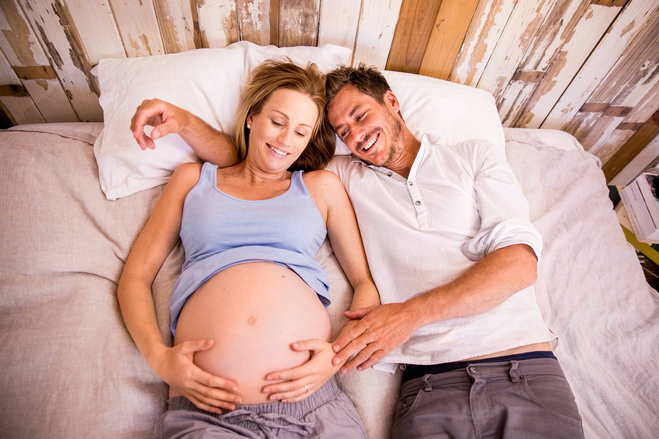 Отношения с мужем во время беременности: как сохранить чувства и секс