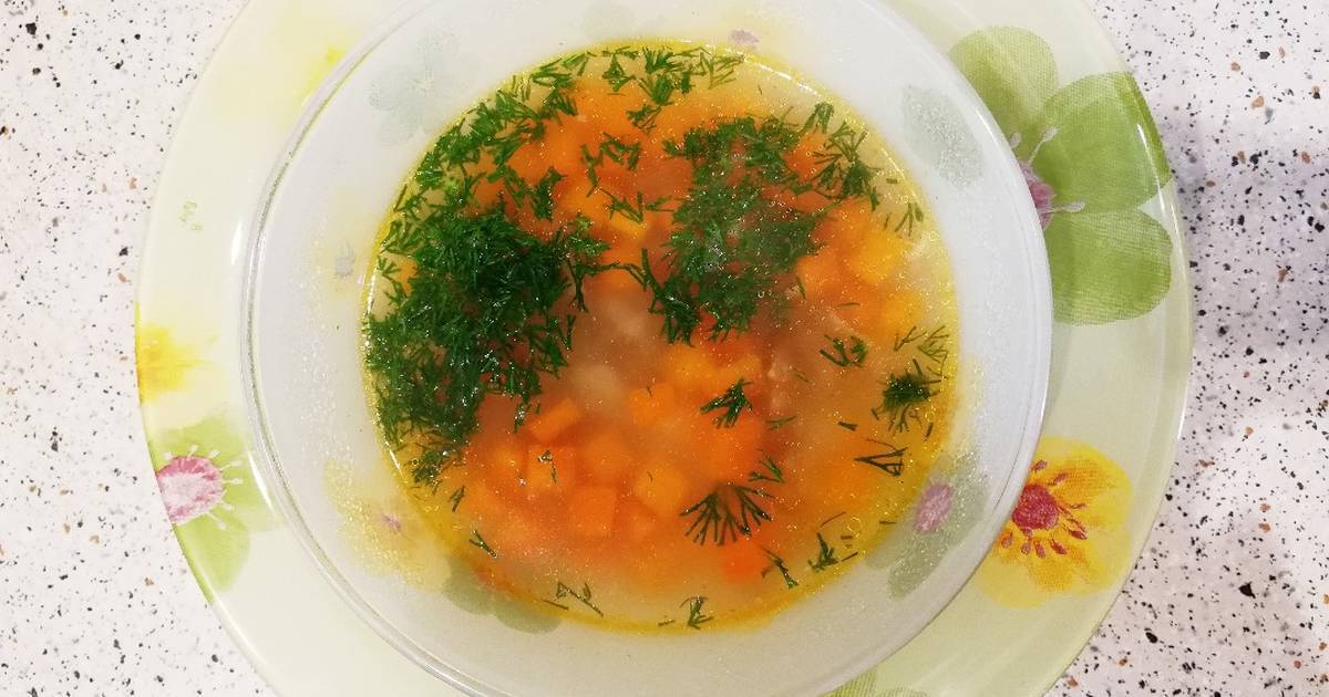 Первый суп для ребенка 6 месяцев. бульоны и супы для детей от 6 месяцев до года.