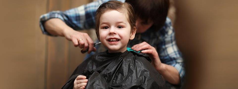 Как выбрать парикмахера, если ребенок боится стричься? | yamama