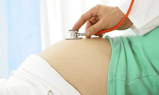 Топ-10 мифов о беременности и родах