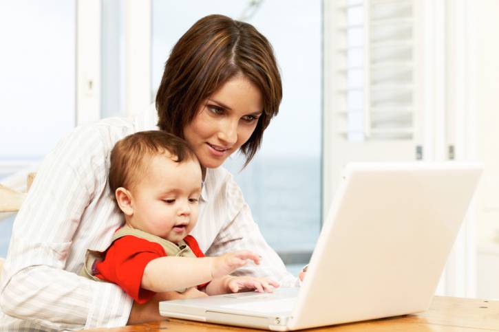 Мама в декрете — как заработать в интернете