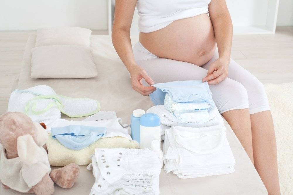 Можно ли покупать вещи еще до рождения ребенка, или почему нельзя делать покупки во время беременности?