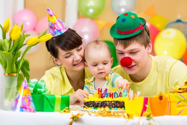 День рождения ребенка 1 год, сценарий дня рождения 1 год | снова праздник!