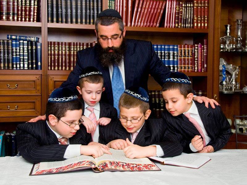 Почему еврейские дети вырастают успешными людьми? семь правил воспитания, от которых никогда не отступают их родители