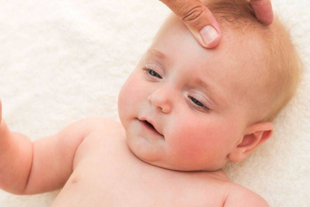 Причины и последствия маленького размера родничка у новорожденного ребенка