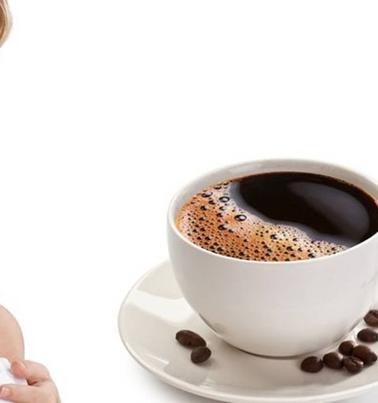 Кофе при грудном вскармливании: 6 правил употребления, 3 заменителя напитка