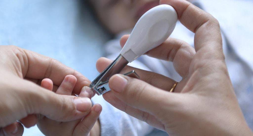 Уход за ногтями ребенка: как правильно ухаживать. как подстричь ногти новорожденному ребенку