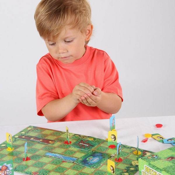 Настольные игры для детей (88 фото): обзор лучших детских развивающих настольных игр, как сделать своими руками