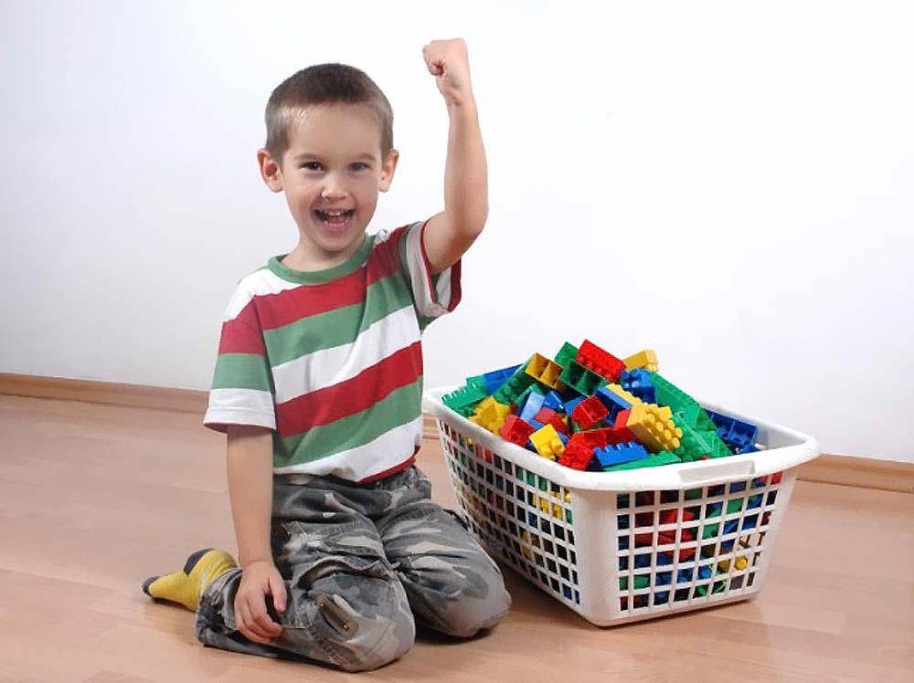 Как научить ребенка убирать игрушки? - развитие ребенка