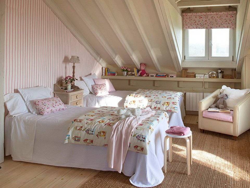 Мансардная спальня: советы по обустройству и идеи дизайна (40 фото)