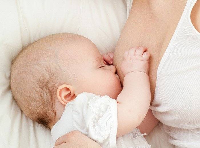 Почему новорожденный ночью не берет грудь