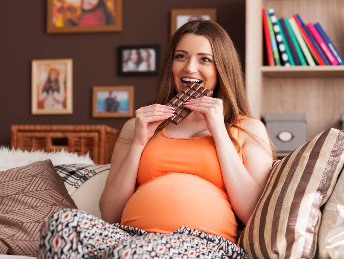 Приметы при беременности: как отличить правду от вымысла?