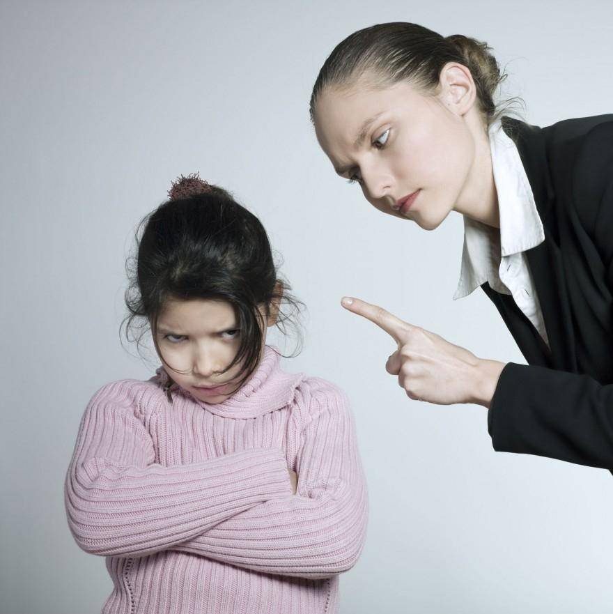 Как понять, что ребенок вами манипулирует: 6 фраз. ребенок закатывает истерики