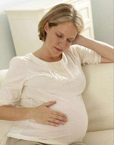 Обнаружены дополнительные минусы поздней беременности