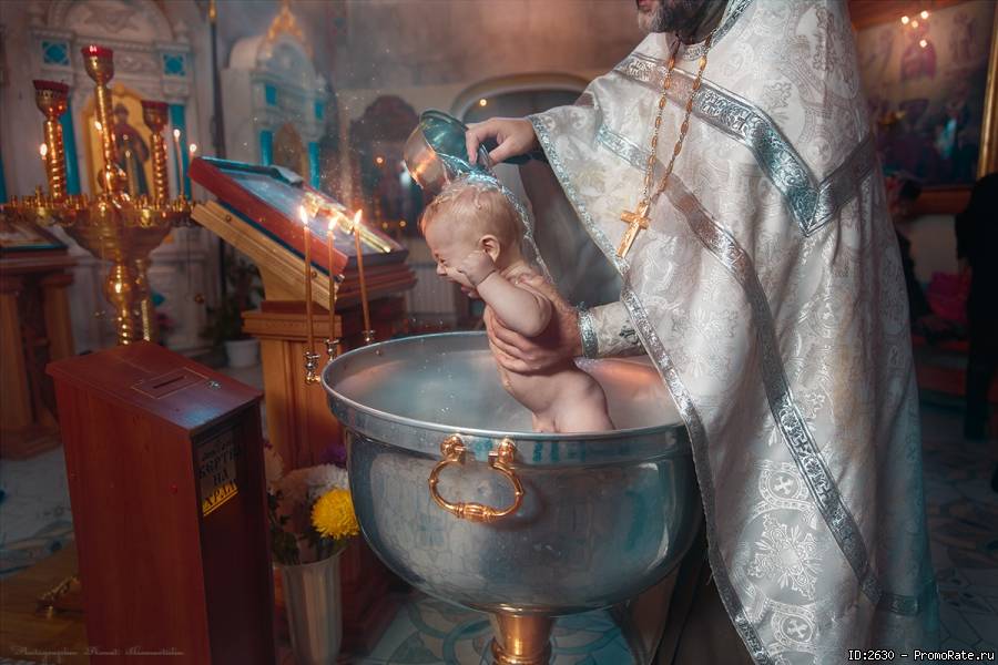Почему нельзя показывать новорождённого: суеверия, мнение православной церкви, медицинское обоснование
