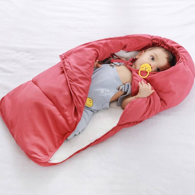 Как выбрать спальный мешок для новорожденного