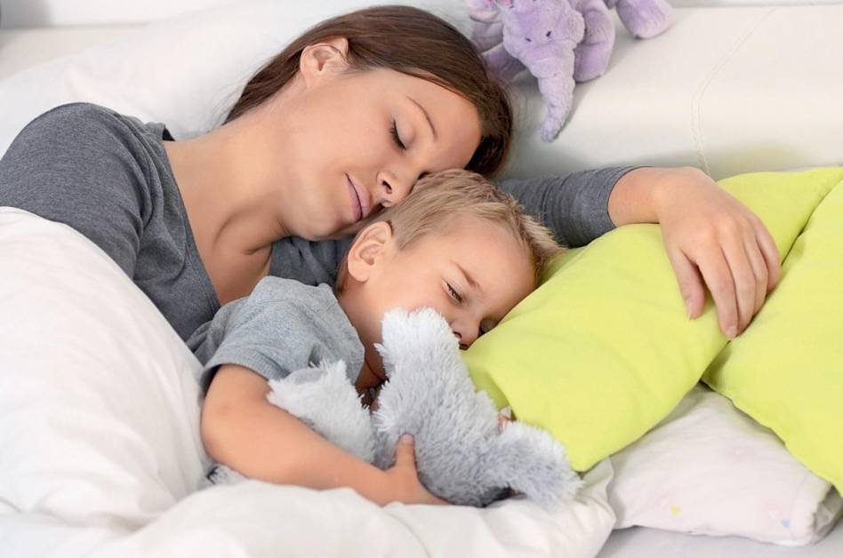 Как научить ребенка легко засыпать самостоятельно