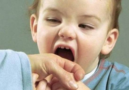Как отучить ребенка кусаться