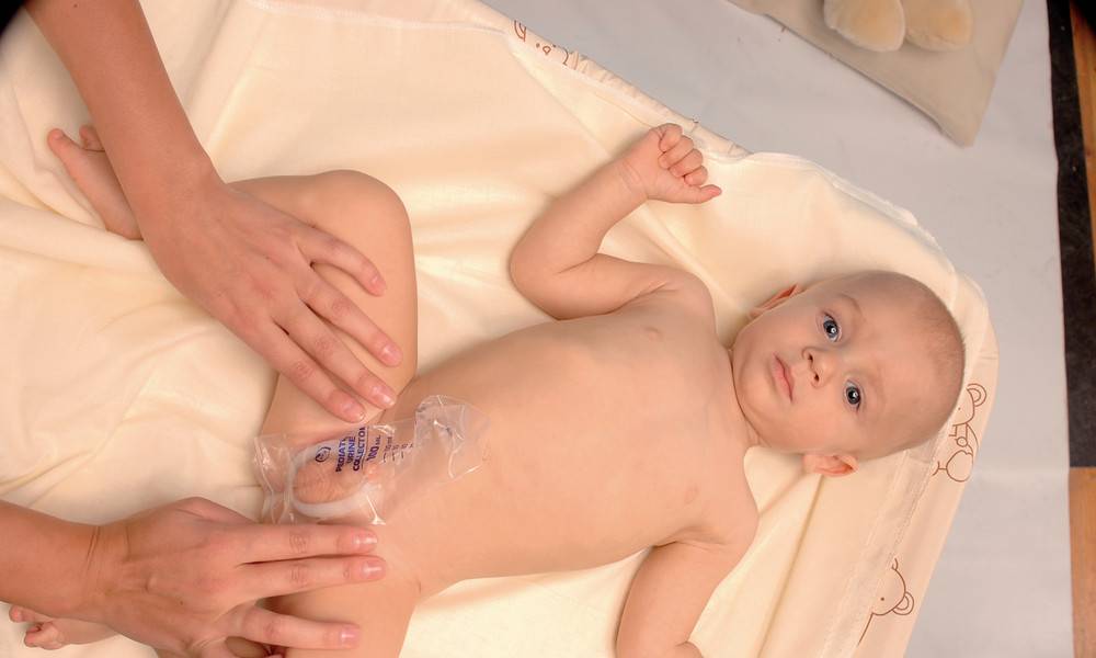 Как правильно собрать мочу у грудничка мальчика: подробная инструкция по сбору у новорожденных