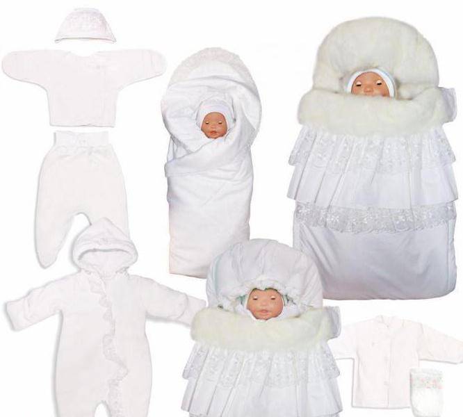 Одежда на выписку для новорожденных зимой, что должно входить
