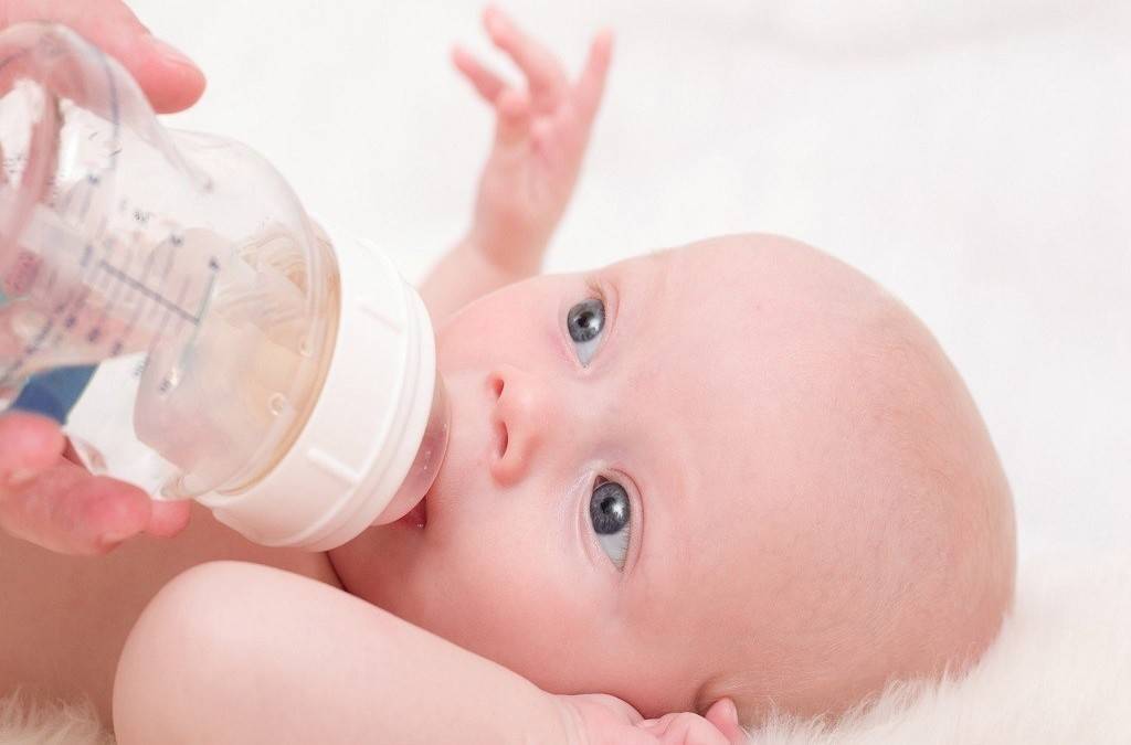 Какую воду пить младенцу?   | материнство - беременность, роды, питание, воспитание