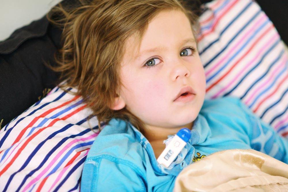 ➤ почему держится пониженная температура у ребенка после орви?