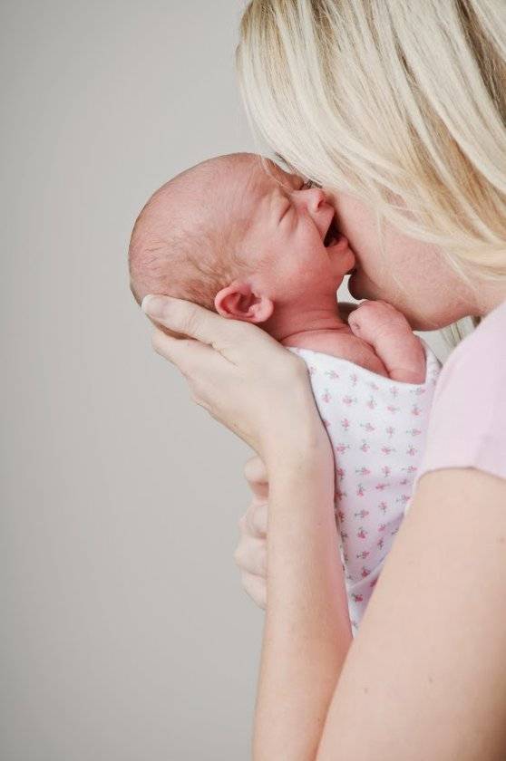 25 способов успокоить плачущего малыша