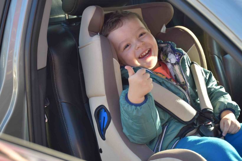 5 удивительных фактов о безопасности детей в автомобилях - parents.ru