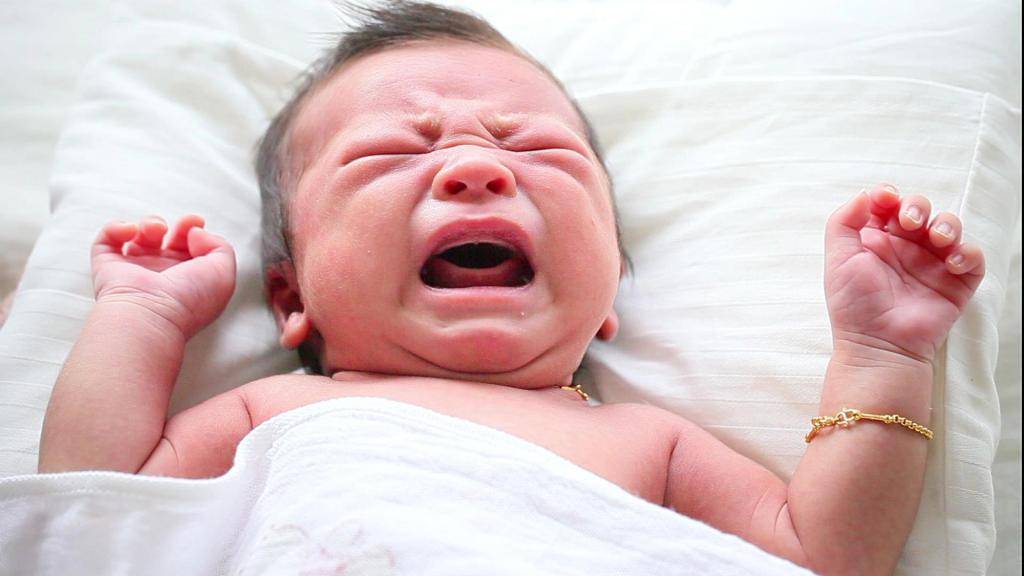 Если новорожденный слишком много плачет