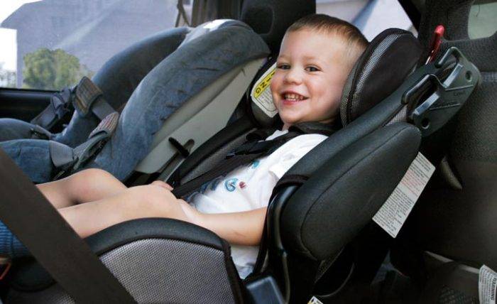 До какого возраста можно использовать автолюльку при перевозке ребенка