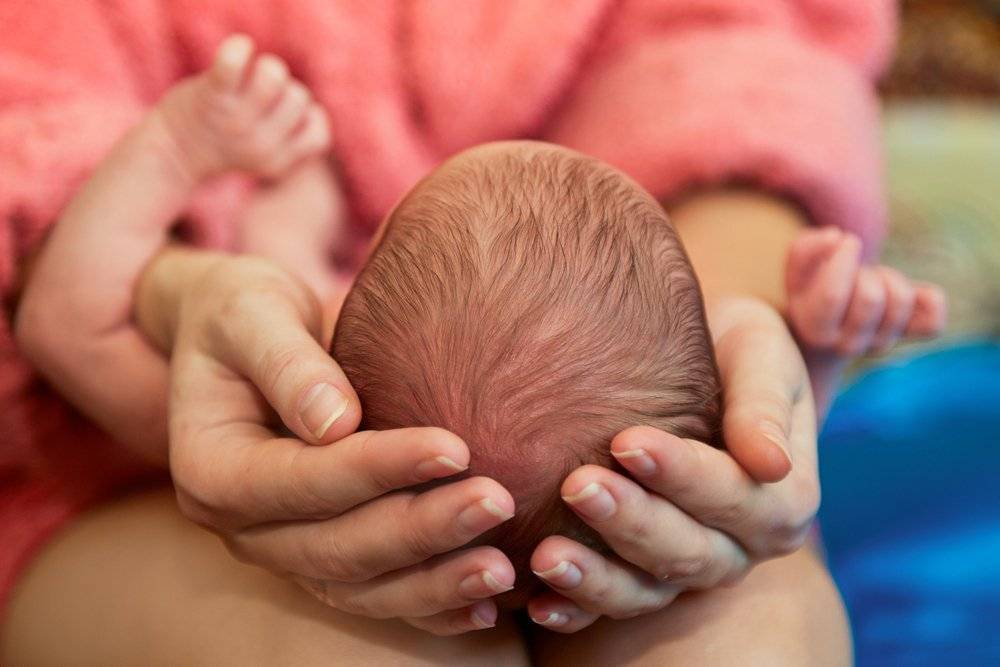 Причины и последствия маленького размера родничка у новорожденного ребенка