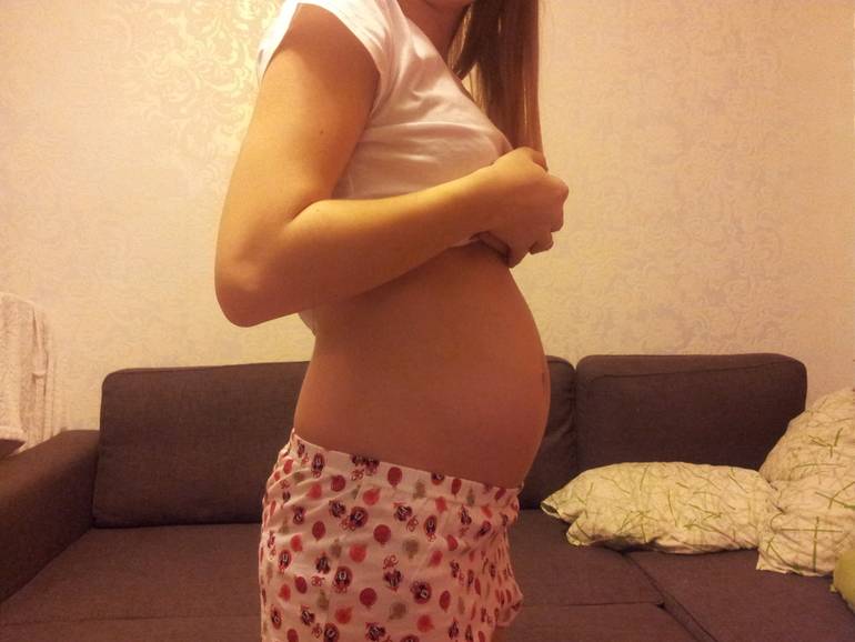 18 неделя беременности: признаки и ощущения женщины, симптомы, развитие плода