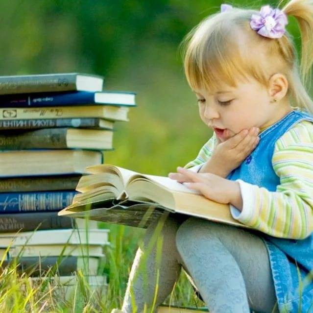 12 книг, которые должен прочесть каждый родитель