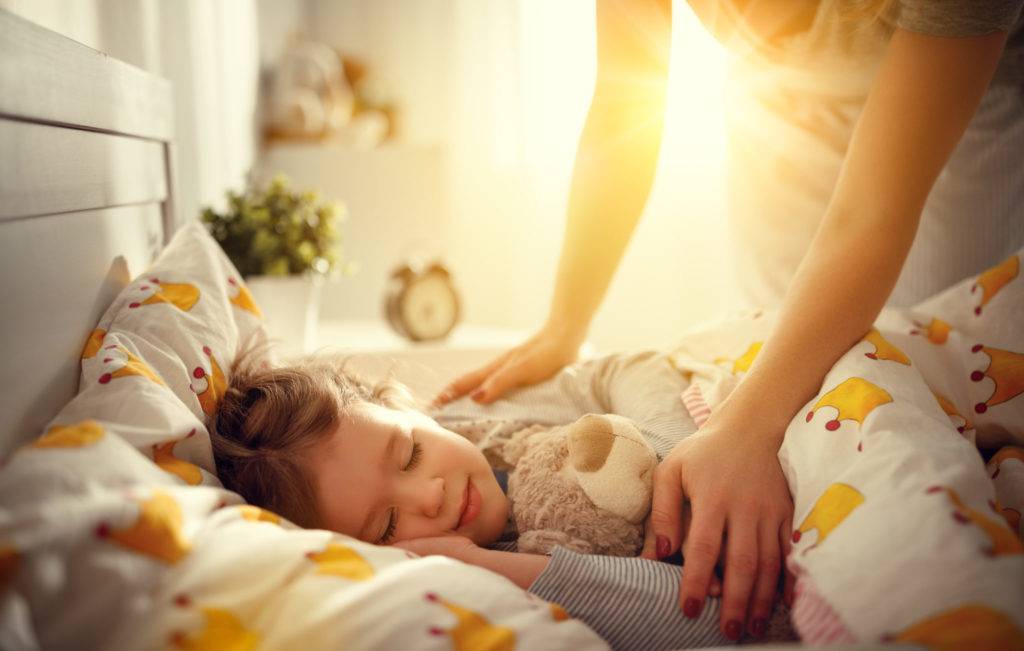 Топ-5 причин раннего пробуждения: как не просыпаться до звонка будильника?