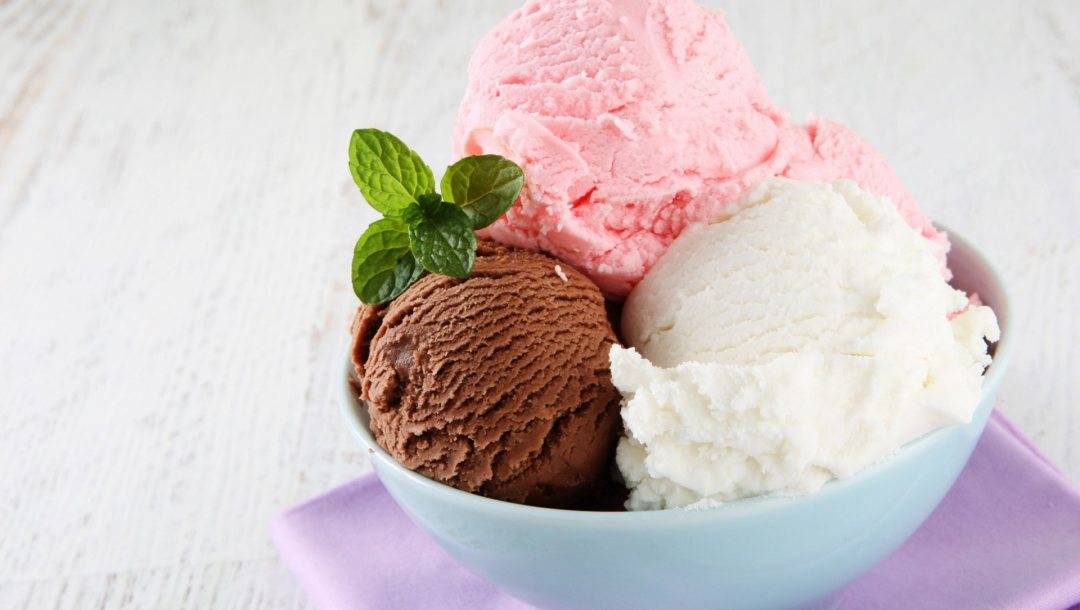 Можно ли мороженое при грудном вскармливании: правила питания для кормящих мам
