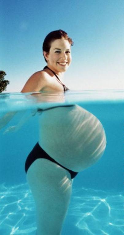 Можно ли плавать  в бассейне при беременности