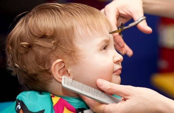 Как подстричь своего малыша машинкой и ножницами?