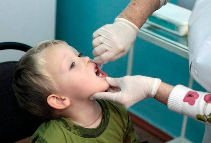 Прививка от полиомиелита: показания и график вакцинации