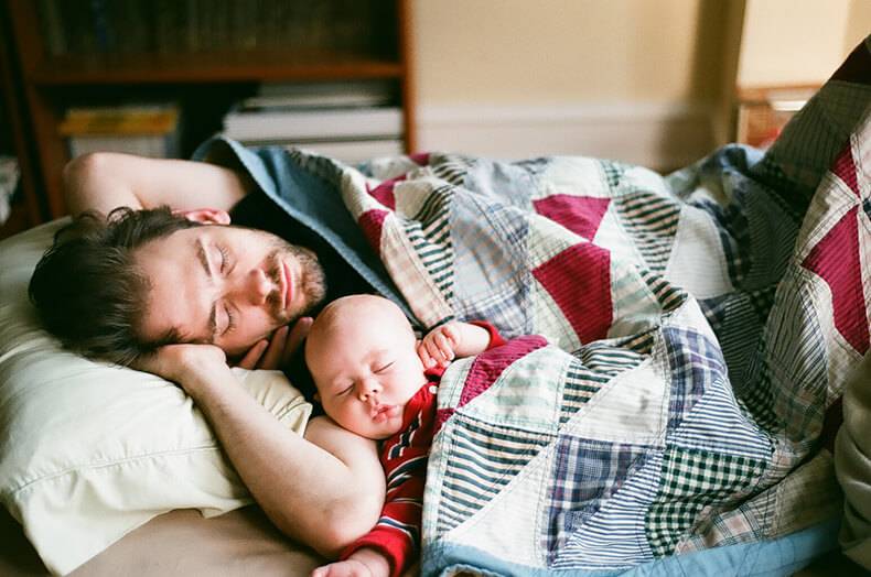 Лайфхак: как отучить ребенка спать с родителями